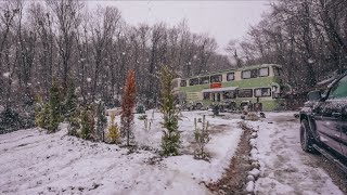 Yoğun Kar Yağışında Odun Sobalı Karavanda Ev Konforunda Kamp [upl. by Sturrock]