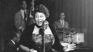 Ella Fitzgerald  HOW HIGH THE MOON [upl. by Lefty]