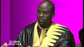 INTERVIEW CHEIKH YÉRIM SECK SUR LE PLATEAU DU GRAND RENDEZ VOUS [upl. by Qidas944]